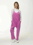 Jumpsuit til kvinder med smalle stropper og rummeligt snit