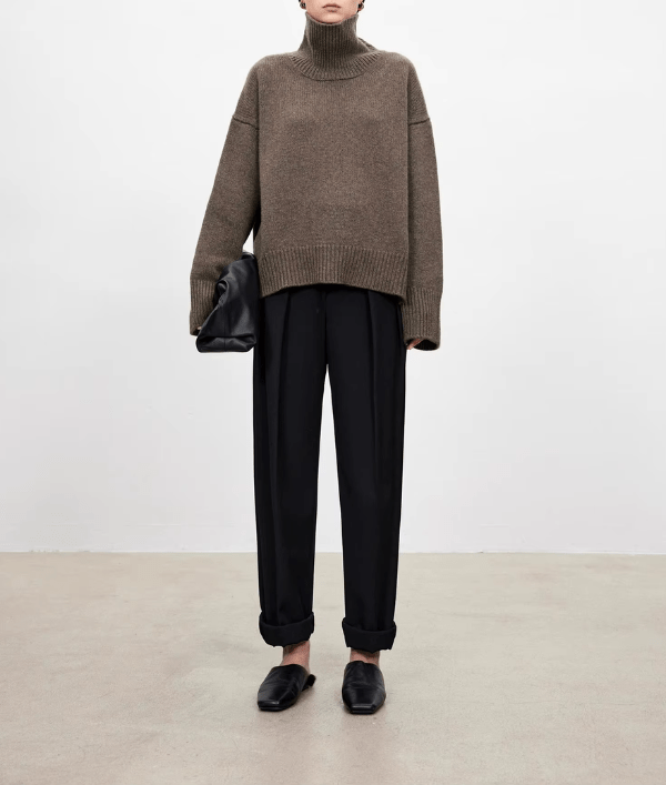 Oversized rullekravepullover til kvinder med vide ærmer