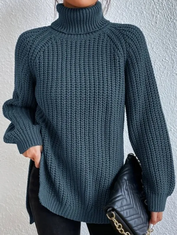Ribstrikket pullover til kvinder med høj hals og slids - Blå