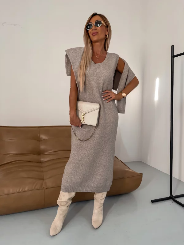 Strikset til kvinder med rullekrave og lang kjole - Mørk beige