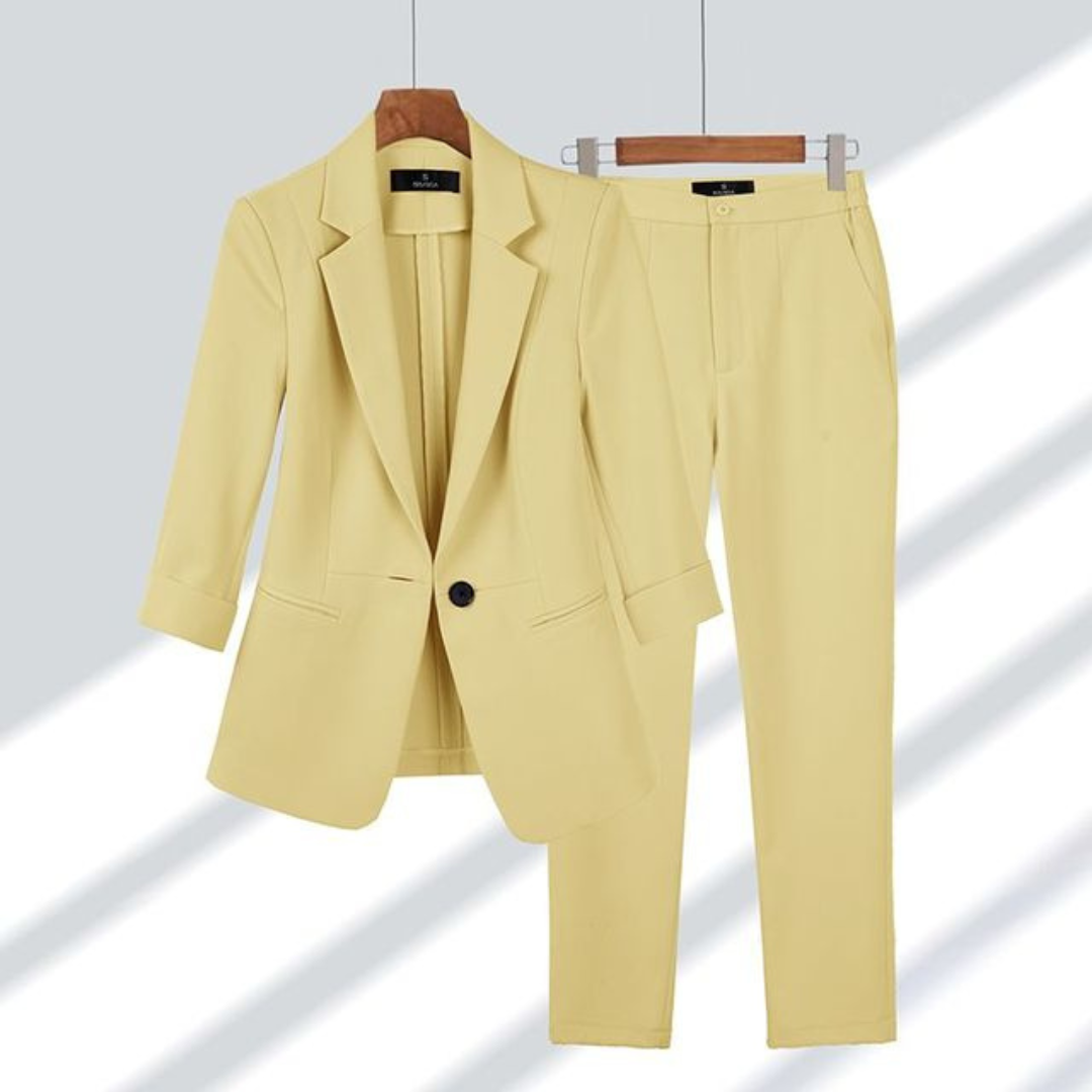 Jakkesæt kvinder med smal blazer og bukser